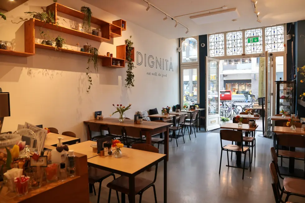 Westerpark-inside-DIGNITA